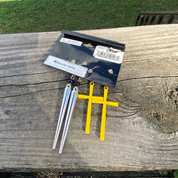 Large drop earrings yellow cross Silver spikes New with tags - Picture 3 of 5